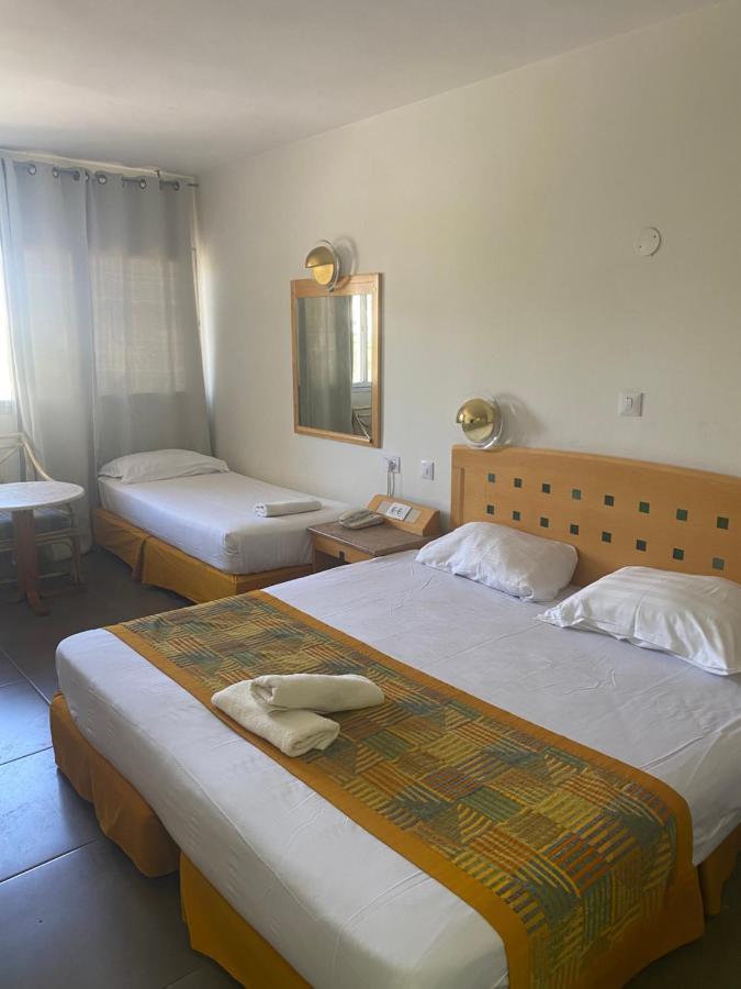Hotel Aquamarine 3*